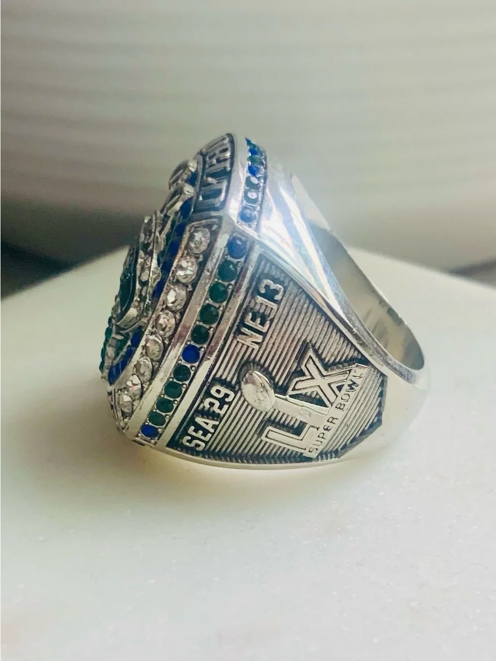 Seattle Seahawks Super Bowl Champions Style Ring - Blue & Green